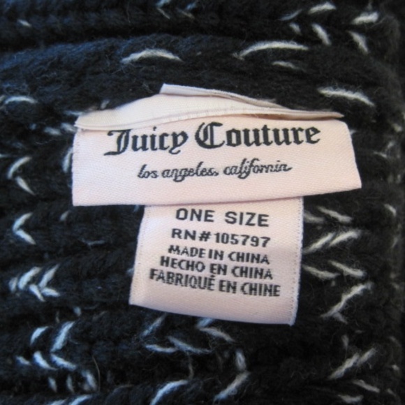 Juicy Couture Knit Beanie With Pom Pom - Picture 7 of 12